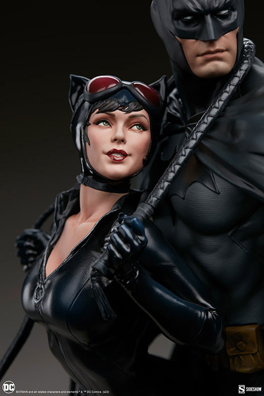 DCコミックス』ジオラマ バットマン＆キャットウーマン[サイド
