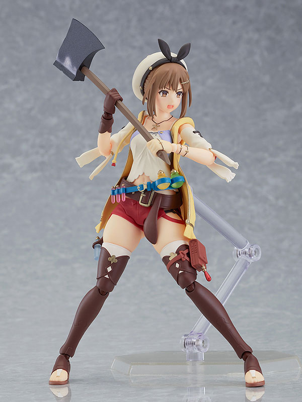 FIGURE-141161_06.jpg