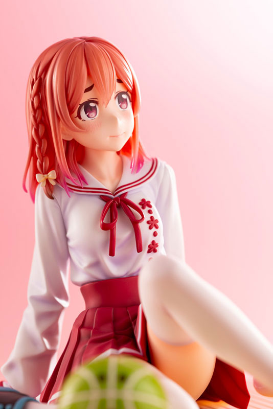 FIGURE-141179_09.jpg