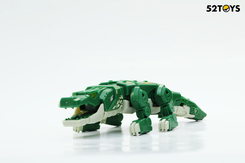 FIGURE-143055_04.jpg