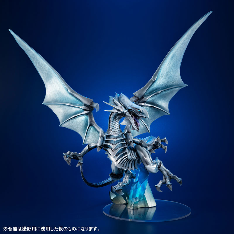 https://img.amiami.jp/images/product/review/223/FIGURE-143450_07.jpg