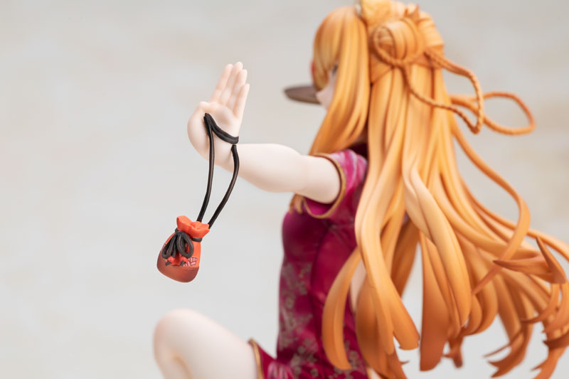 https://img.amiami.jp/images/product/review/223/FIGURE-143451_06.jpg