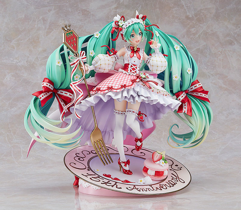 初音ミク 15th Anniversary Ver. 1/7 フィギュア　中古 初音ミク 15th Anniversary Ver 1/7 - メルカリ