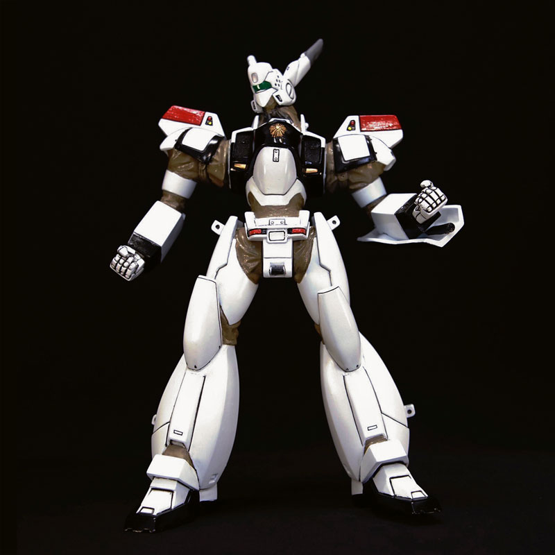 FIGURE-145226_06.jpg