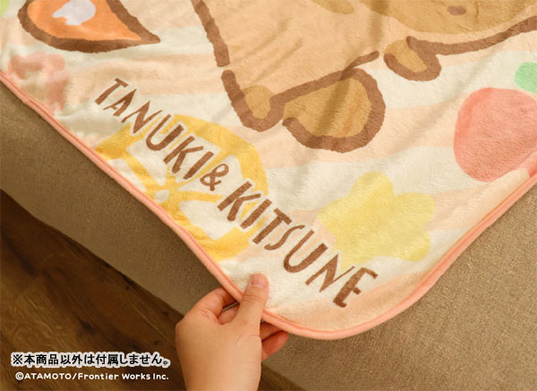 雑貨　キツネ ブランケット入りぬいぐるみリュック 「タヌキとキツネ」 Amazon.co.jp: キツネ タヌキとキツネ ブランケット 入り