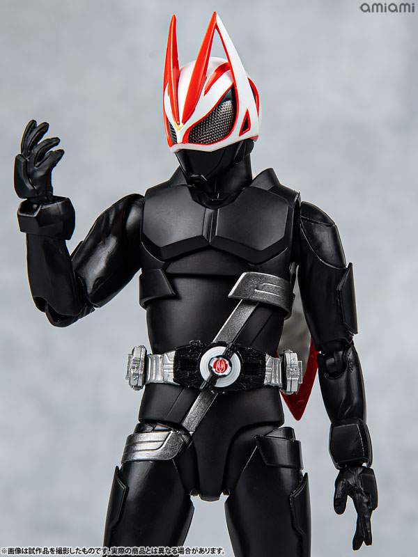 https://img.amiami.jp/images/product/review/224/FIGURE-147690_03.jpg
