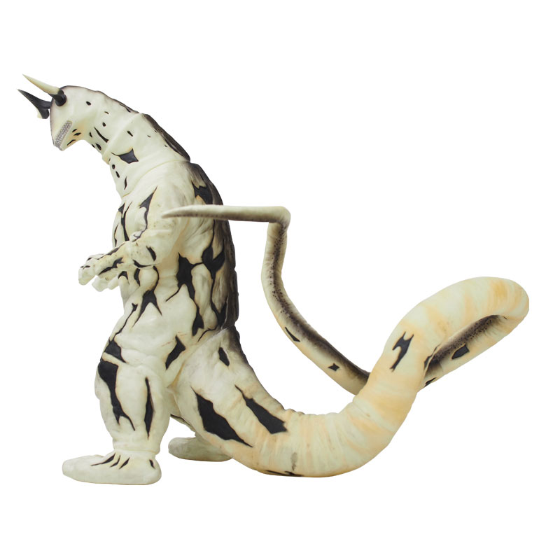 FIGURE-148552_02.jpg