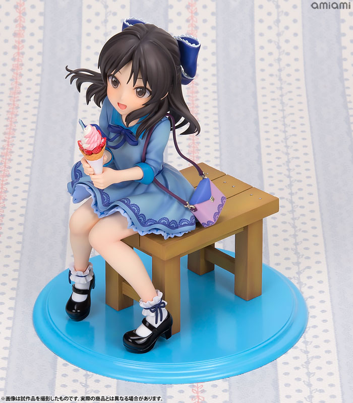 FIGURE-151354_12.jpg