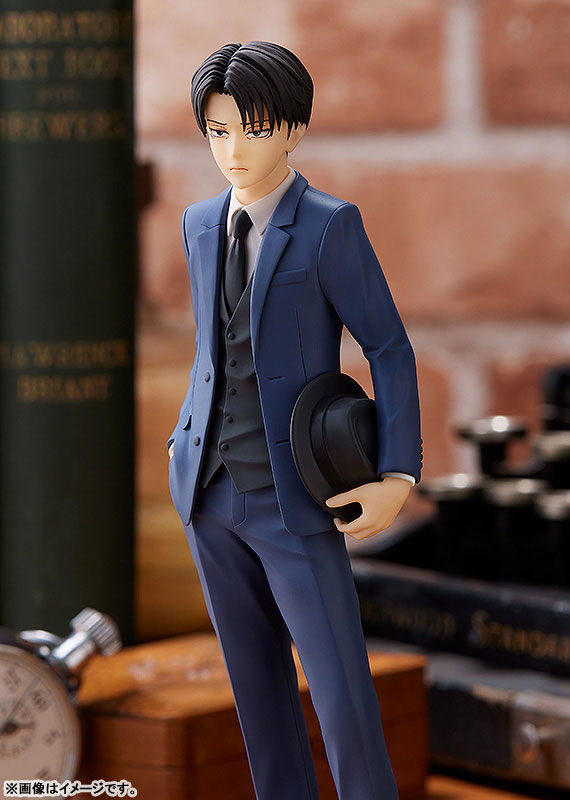 FIGURE-152756_03.jpg