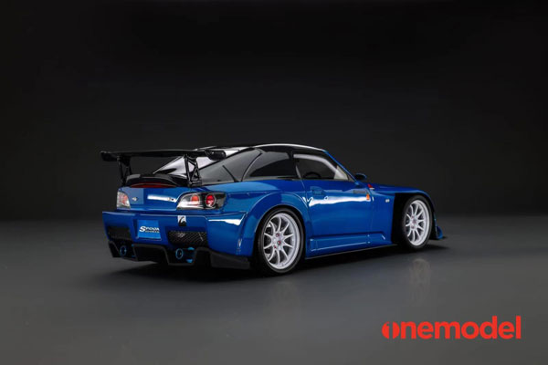 1/18 ホンダ S2000 スプーン ストリートカーボンボンネット