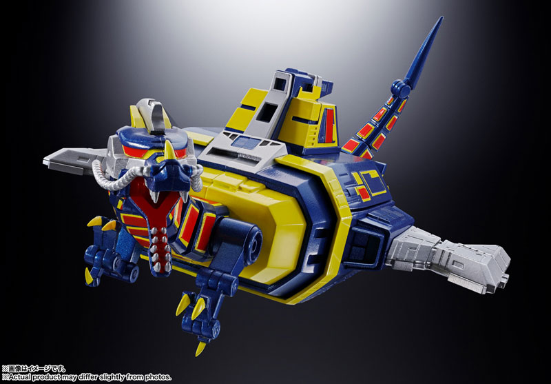 FIGURE-152953_10.jpg