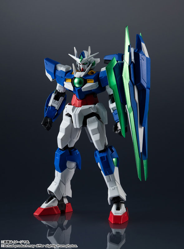 FIGURE-152961_01.jpg