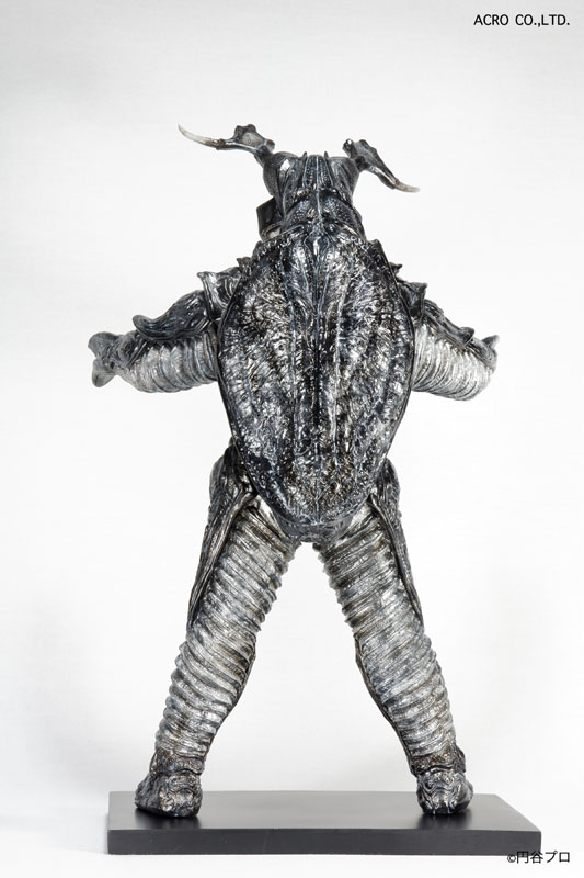 FIGURE-153350_05.jpg