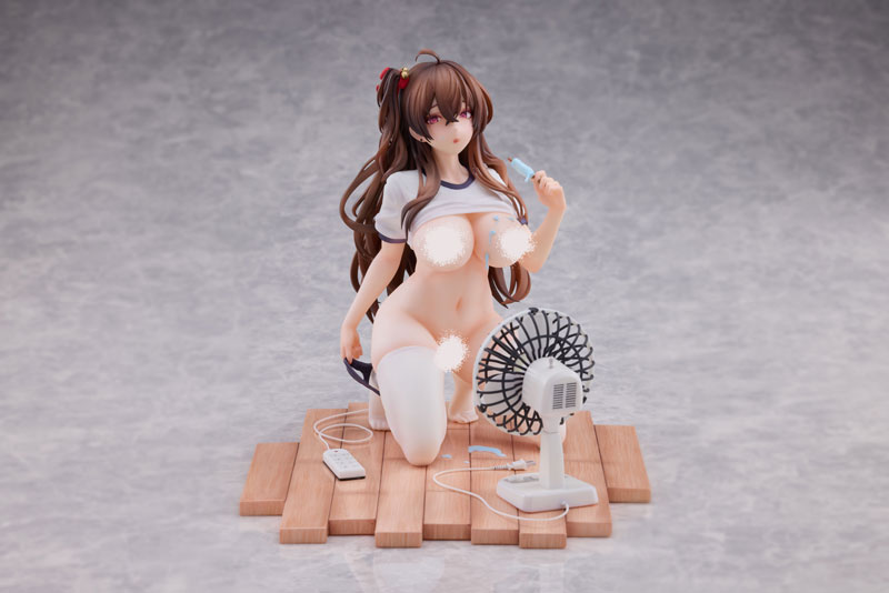 FIGURE-153794_08.jpg