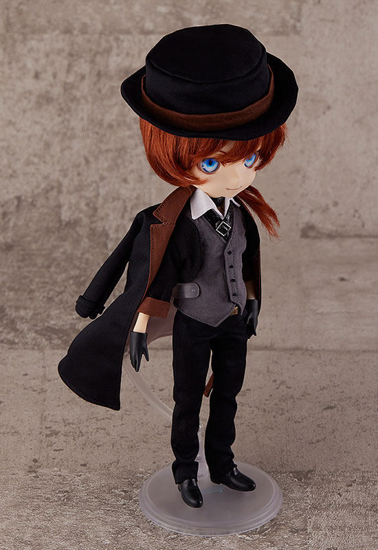 FIGURE-153936_03.jpg