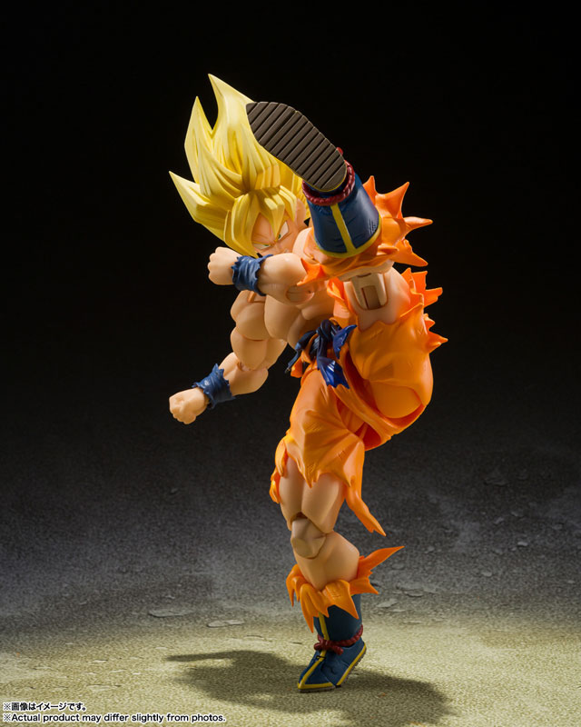 S.H.Figuarts スーパーサイヤ人孫悟空 -伝説のスーパーサイヤ人- 『ドラゴンボールZ』