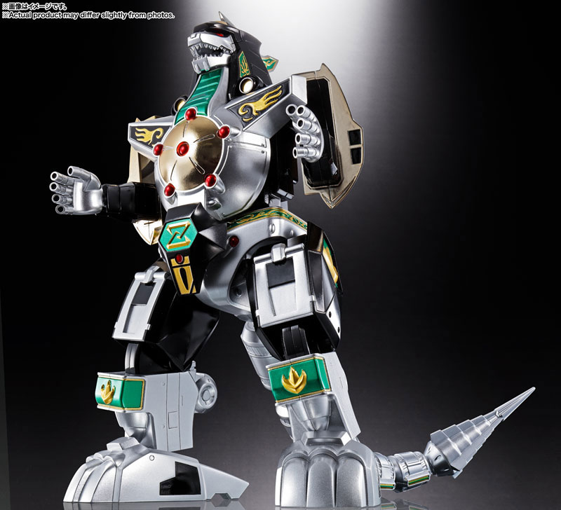 FIGURE-155460_06.jpg