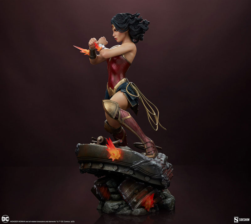 DCコミックス』プレミアム・フォーマット・フィギュア ワンダー