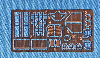 TOY-SCL3-55392_01.jpg