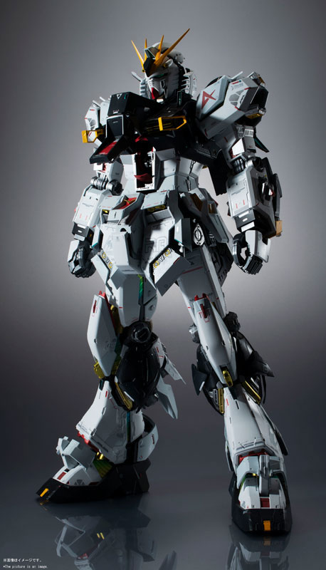FIGURE-159198_02.jpg