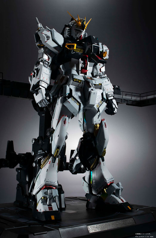 FIGURE-159198_12.jpg