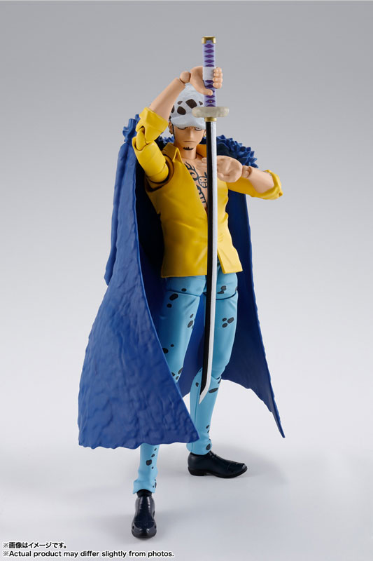 FIGURE-160337_04.jpg