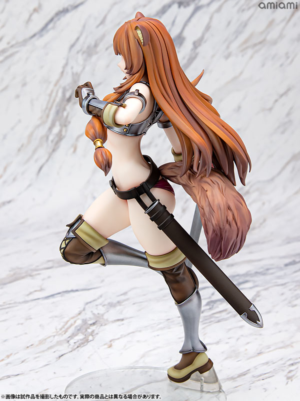 FIGURE-160568_08.jpg