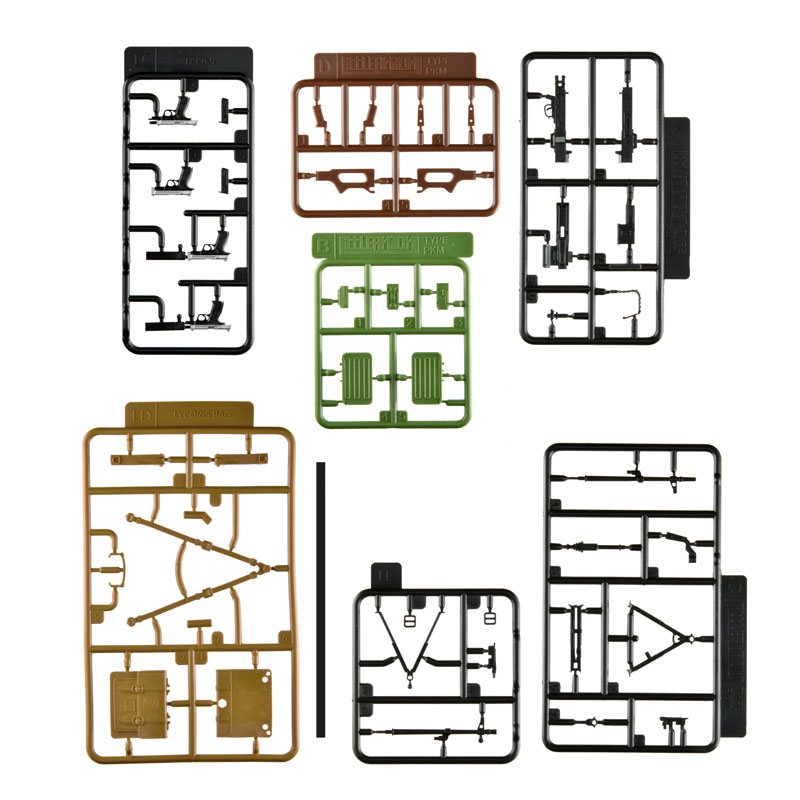 FIGURE-160991_06.jpg