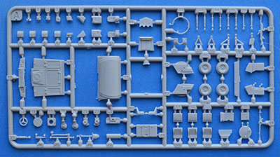 TOY-SCL3-62003_01.jpg