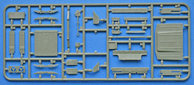 TOY-SCL3-63995_04.jpg