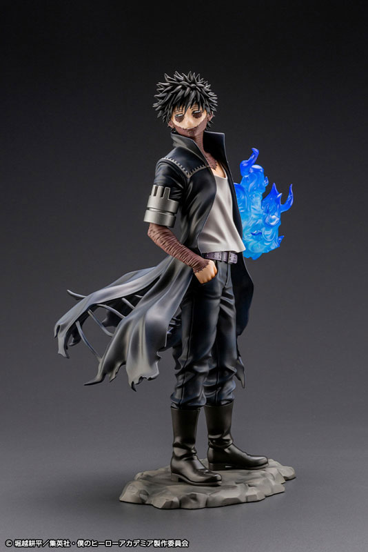 FIGURE-161277_03.jpg