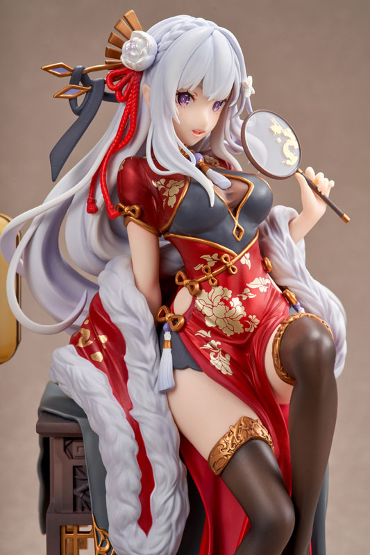 FIGURE-165819_04.jpg