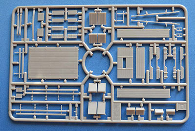 TOY-SCL3-66818_02.jpg