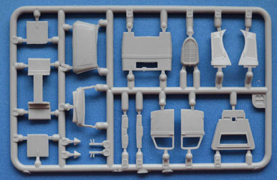 TOY-SCL3-66818_03.jpg