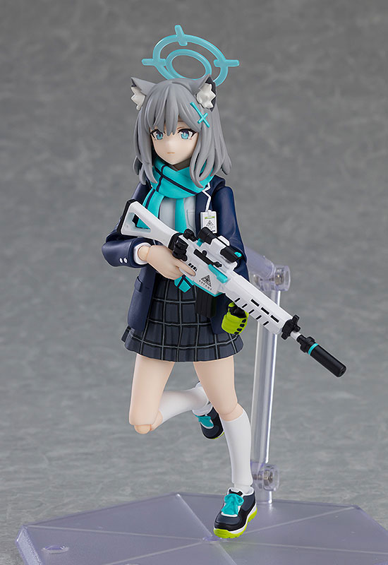 FIGURE-172032_03.jpg