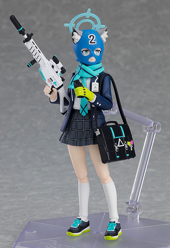 FIGURE-172032_04.jpg