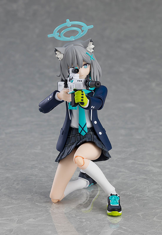 FIGURE-172032_06.jpg