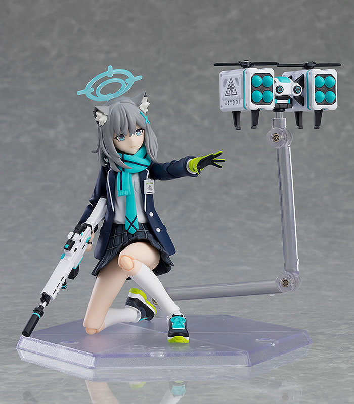 FIGURE-172032_07.jpg
