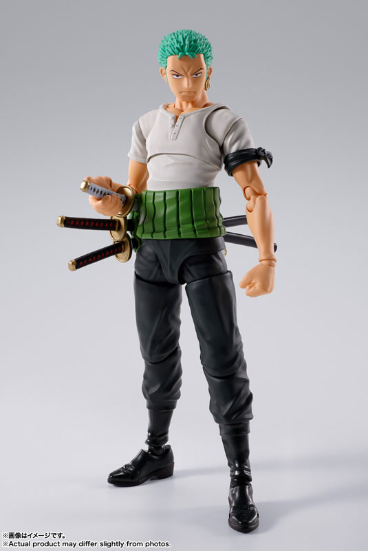 S.H.Figuarts ロロノア・ゾロ -冒険の夜明け- 『ONE PIECE』