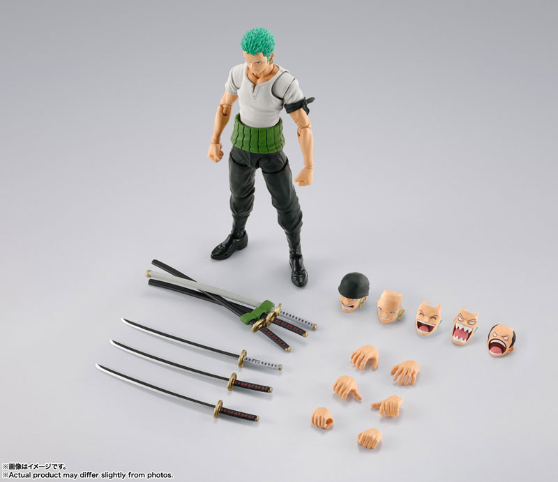 S.H.Figuarts ロロノア・ゾロ -冒険の夜明け- 『ONE PIECE』