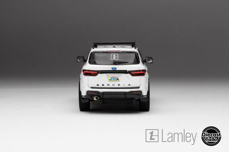 1/64 トヨタ Sequoia TRD PRO Ice Cap White DiecastTalk x Lamley特注