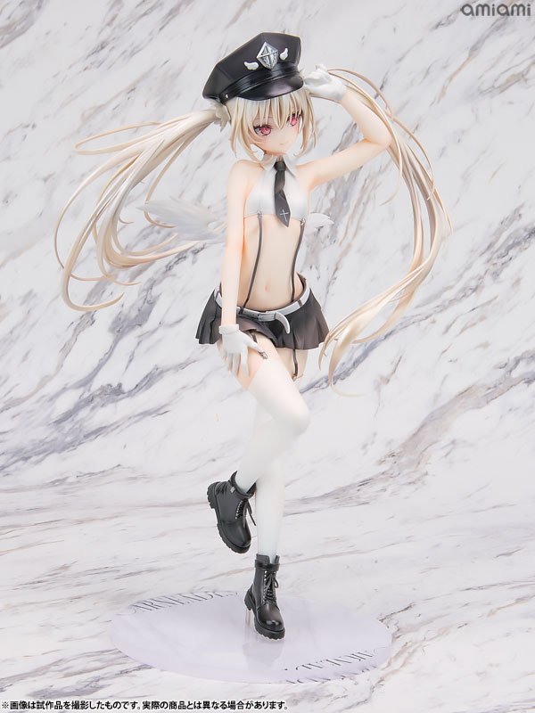 FIGURE-178925_17.jpg