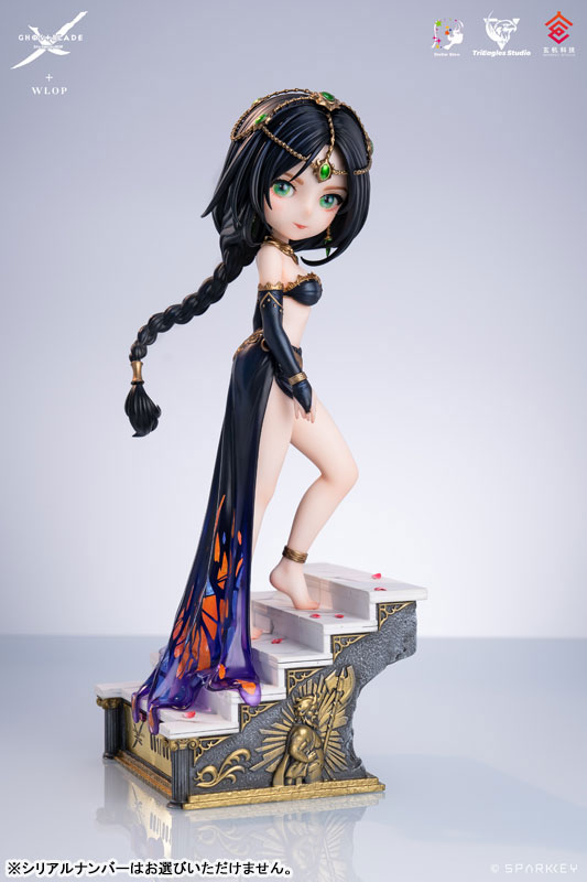 FIGURE-180417_01.jpg