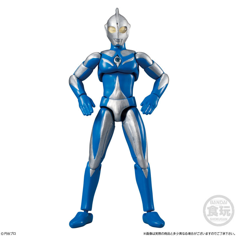 ウルトラマン9体セット Lights up in the movie!] DefoReal Ultraman Z Alpha Edge