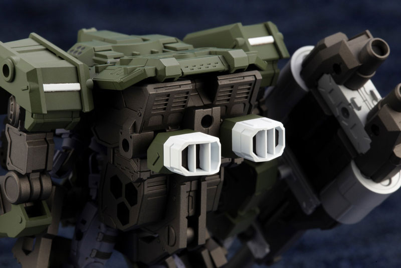 TOY-RBT-8342_04.jpg