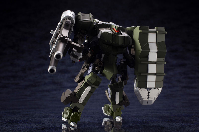TOY-RBT-8342_10.jpg