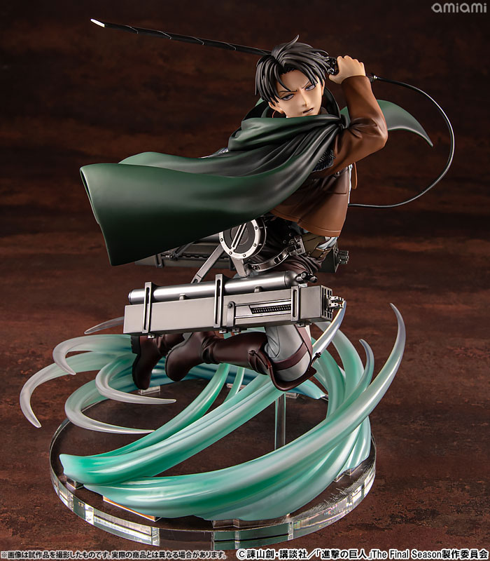 【特典】進撃の巨人 人類最強の兵士 リヴァイ 1/6 完成品フィギュア (GOODSMILE ONLINE SHOP限定) FIGURE-177094_02.jpg