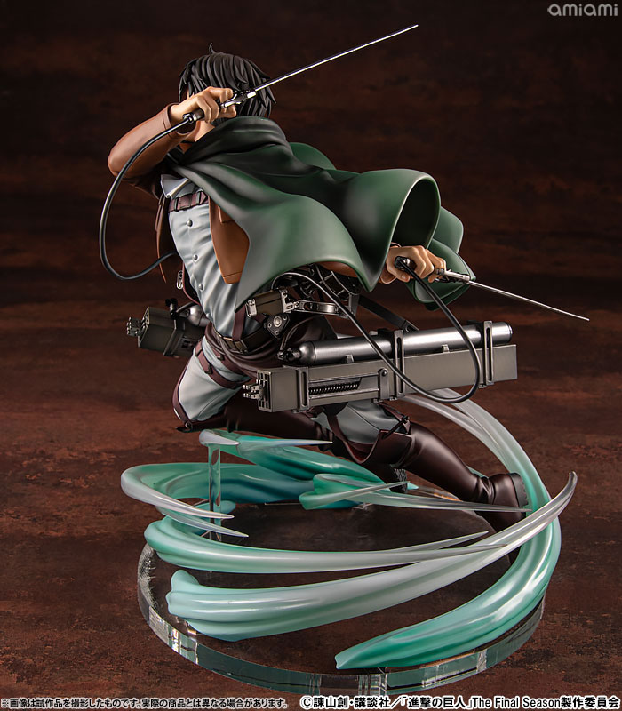 【特典】進撃の巨人 人類最強の兵士 リヴァイ 1/6 完成品フィギュア (GOODSMILE ONLINE SHOP限定) FIGURE-177094_05.jpg