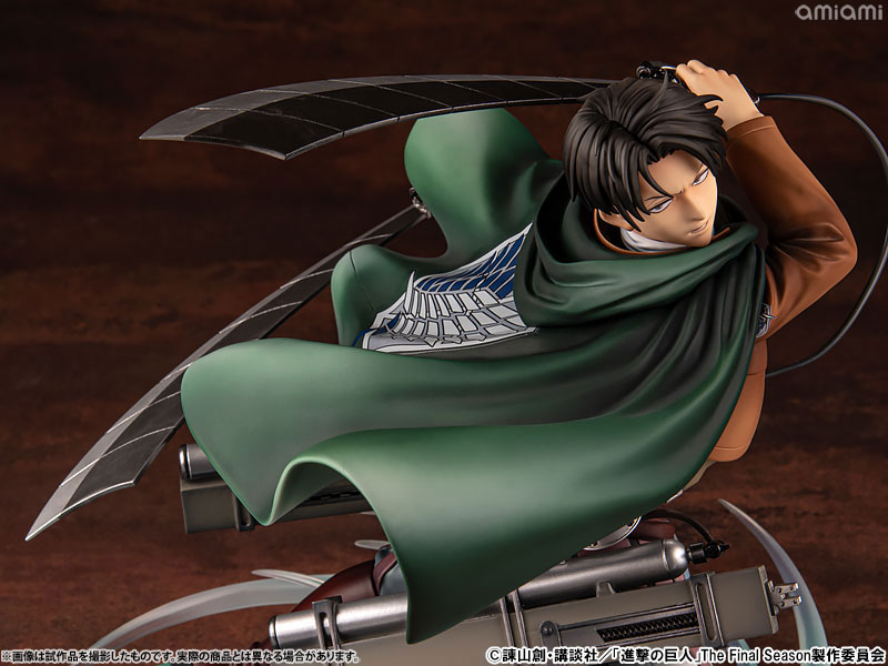 【特典】進撃の巨人 人類最強の兵士 リヴァイ 1/6 完成品フィギュア (GOODSMILE ONLINE SHOP限定) FIGURE-177094_25.jpg