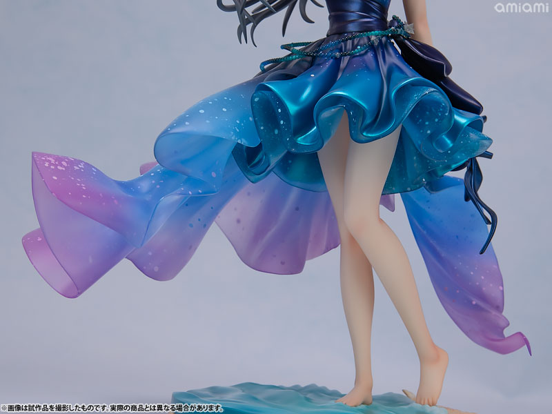 『青春ブタ野郎シリーズ』 桜島麻衣 -Starry Dress Ver.- 1/7 完成品フィギュア